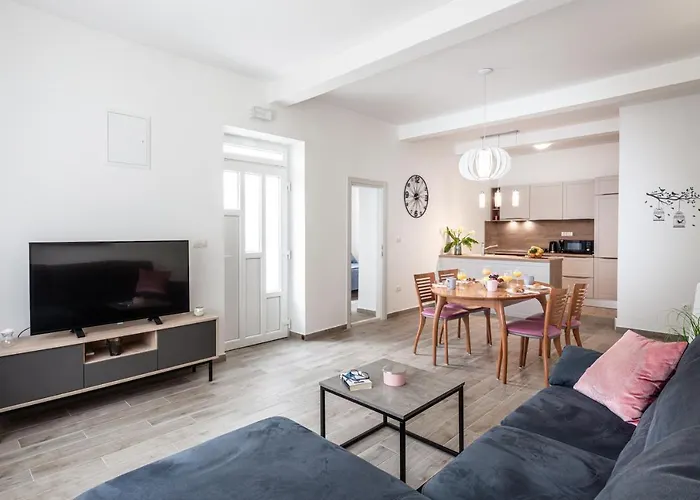 Silent Sunny Arc Appartement